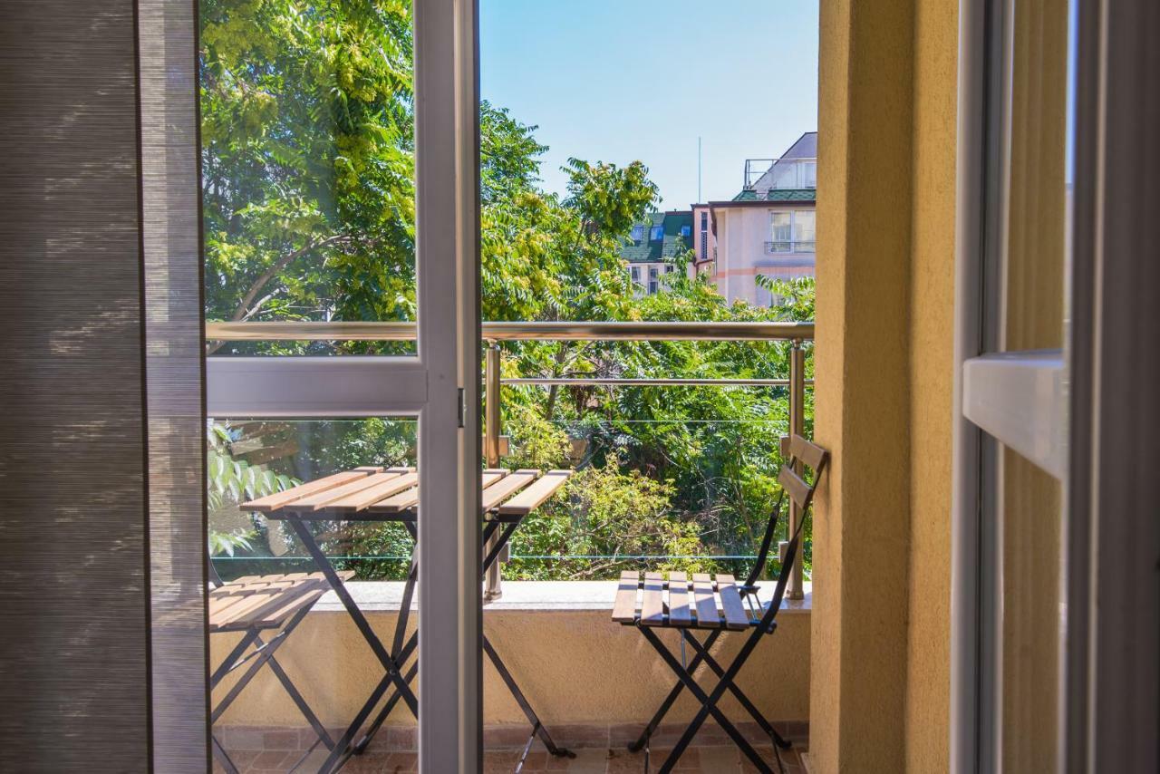 صوفيا Cinecitta - One Bedroom Lion'S Bridge Apartment المظهر الخارجي الصورة