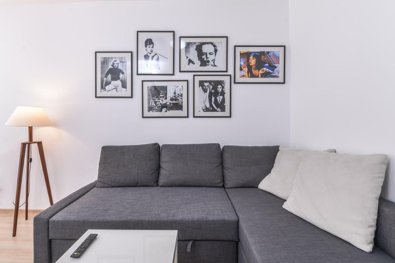 صوفيا Cinecitta - One Bedroom Lion'S Bridge Apartment المظهر الخارجي الصورة