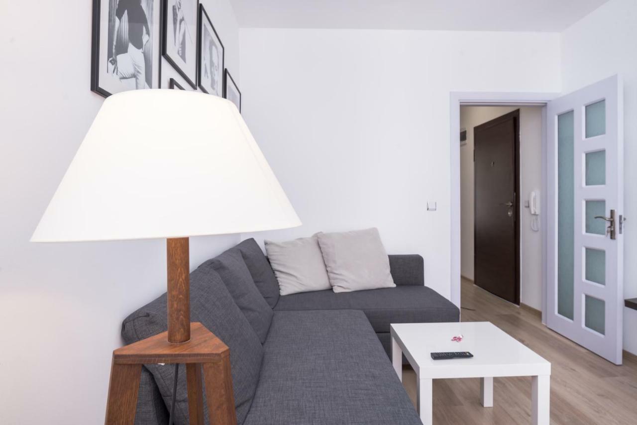 صوفيا Cinecitta - One Bedroom Lion'S Bridge Apartment المظهر الخارجي الصورة