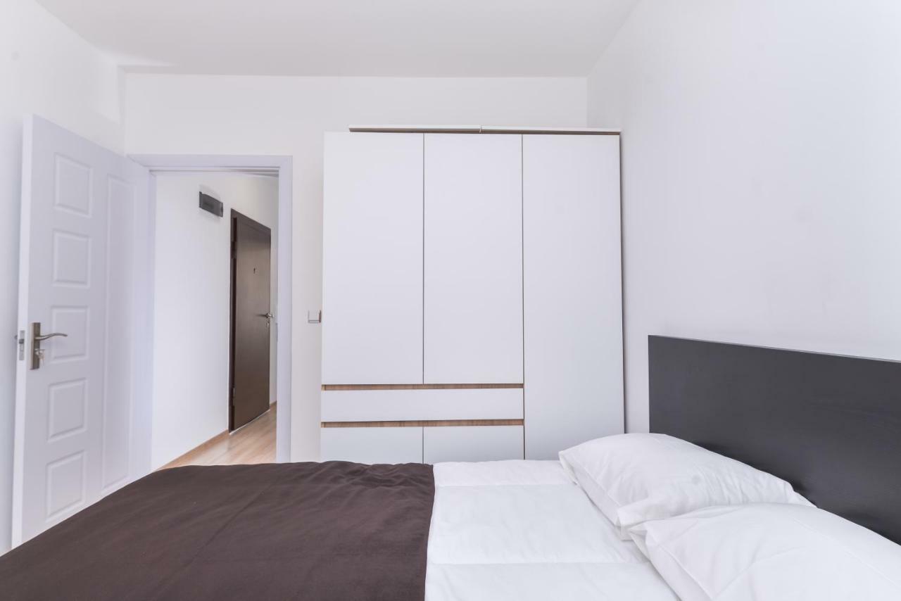 صوفيا Cinecitta - One Bedroom Lion'S Bridge Apartment المظهر الخارجي الصورة
